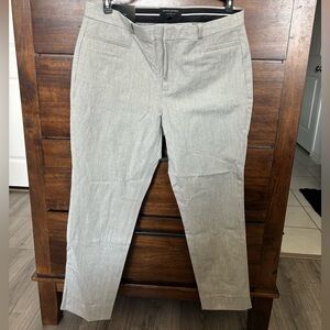 Women’s Banana Republic Curvy Sloan Light Gray Pants NWT Size 12